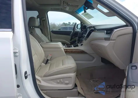 2016 GMC Yukon Xl Denali z USA, uszkodzony, nr VIN 1GKS2HKJ5GR247404